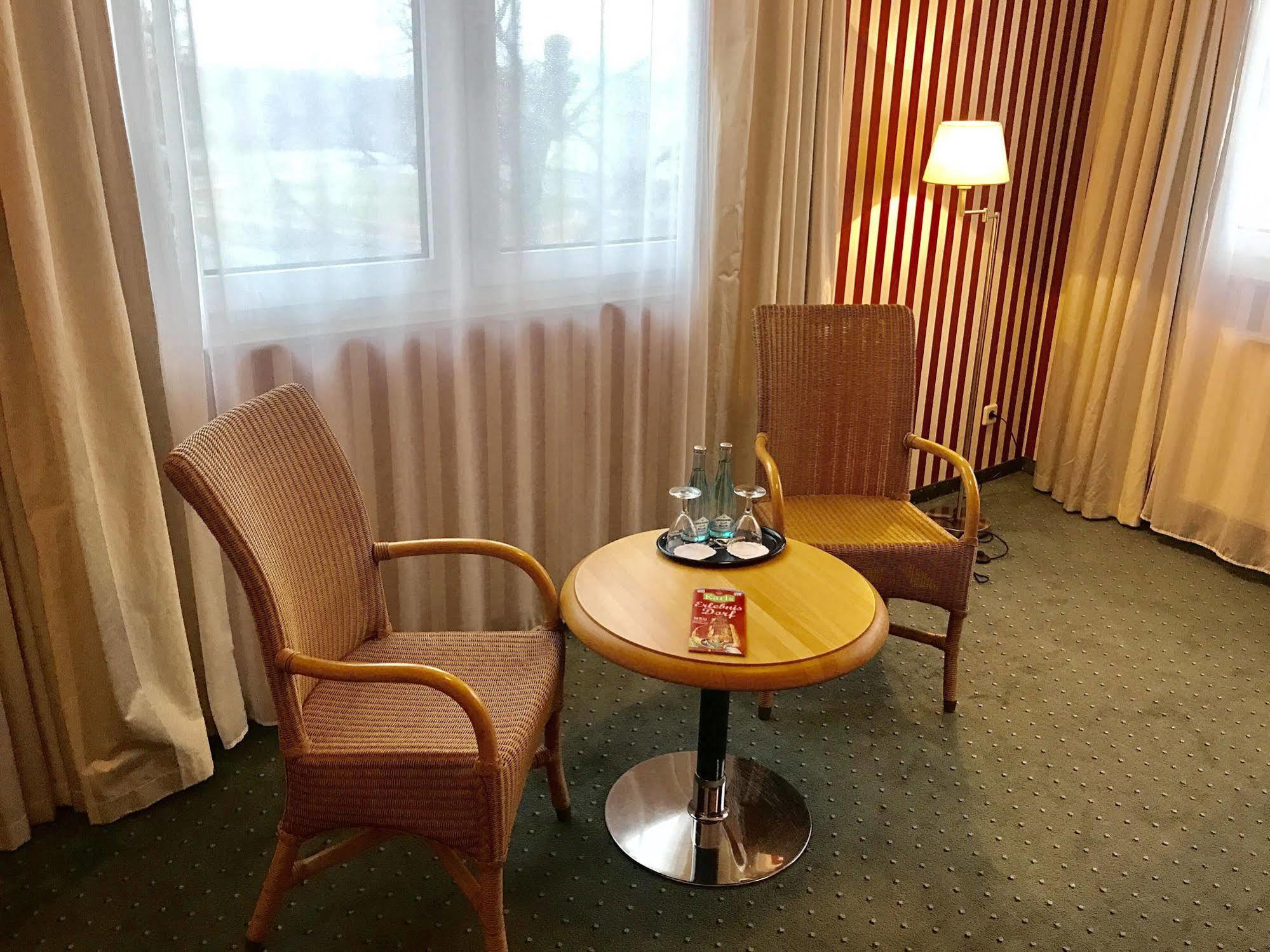 Hotel Berlin - Greenline Hotel Zossen Eksteriør billede
